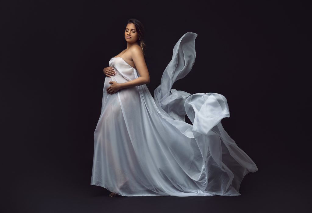 Maternity Photoshoot in Philadelphia 3