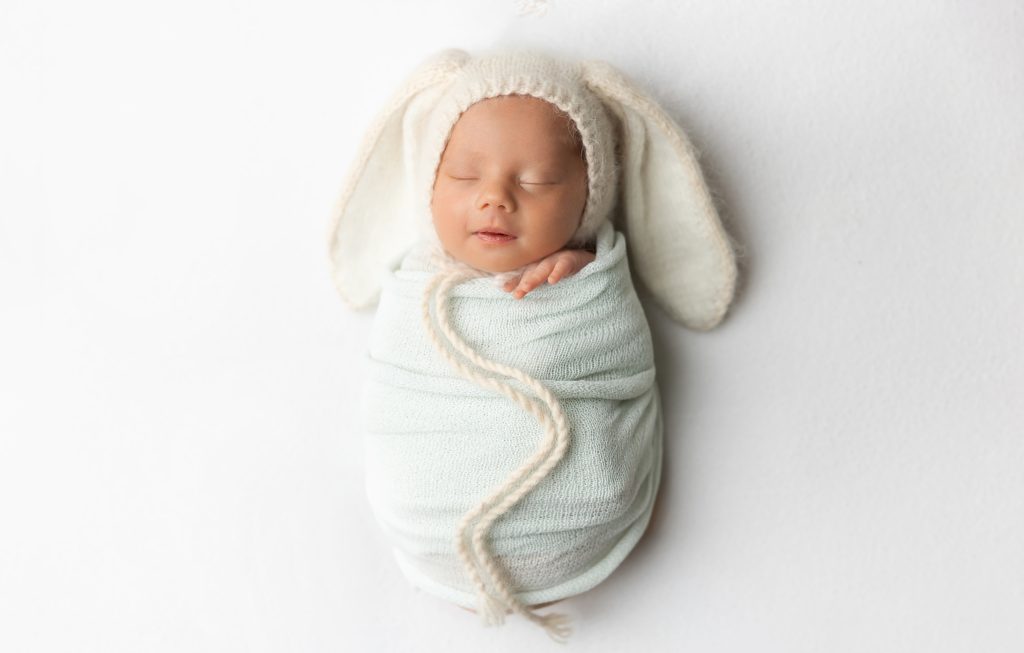 Top Reasons Philadelphia Parents Choose Studio Photography for Newborns